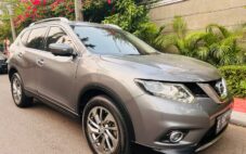 NISSAN XTRAIL 2016